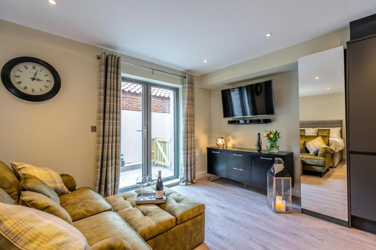 York Staycation With Free Parking Esterno foto