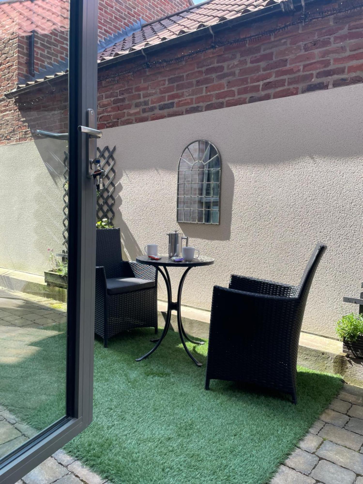 York Staycation With Free Parking Esterno foto