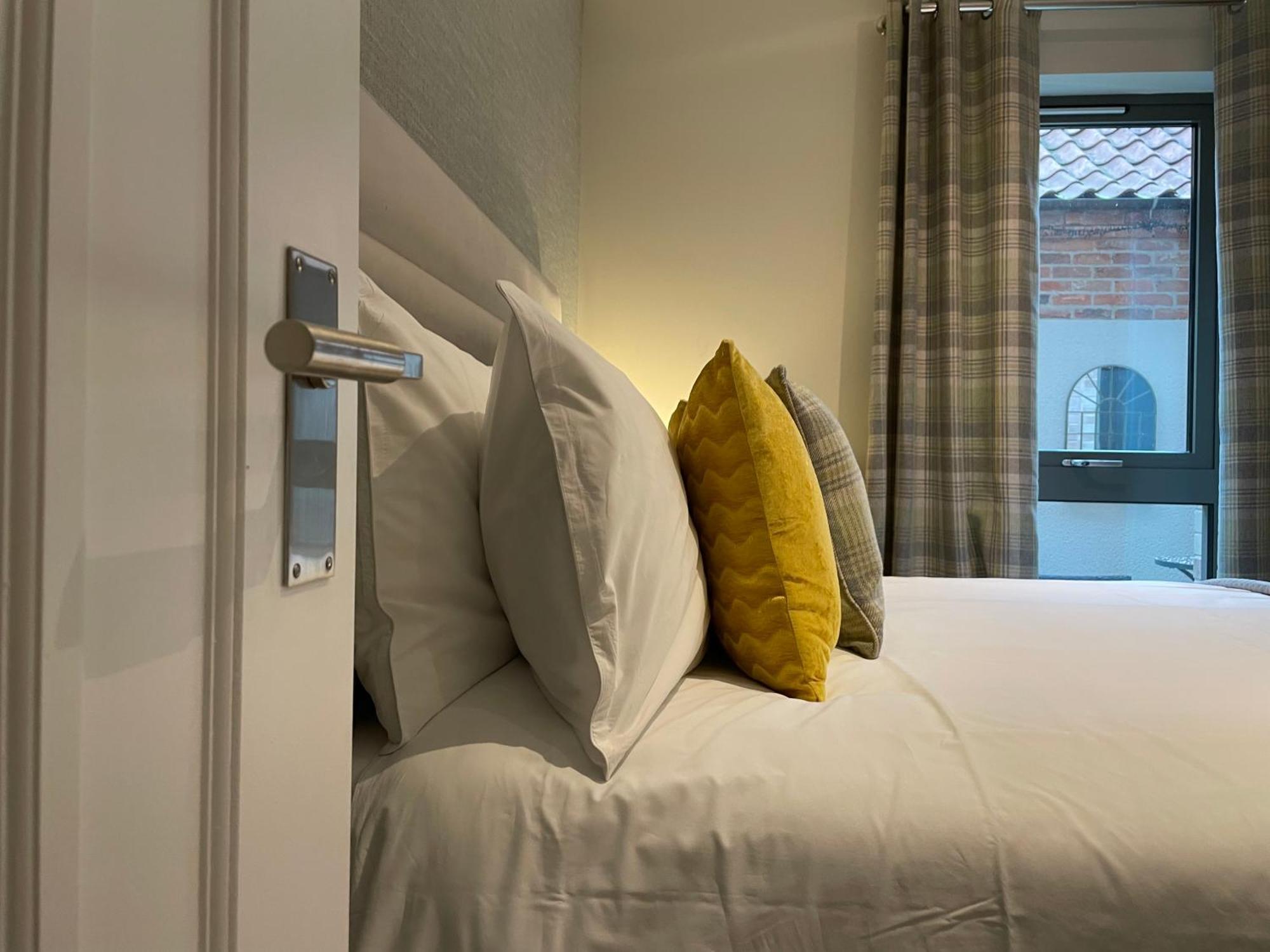 York Staycation With Free Parking Esterno foto